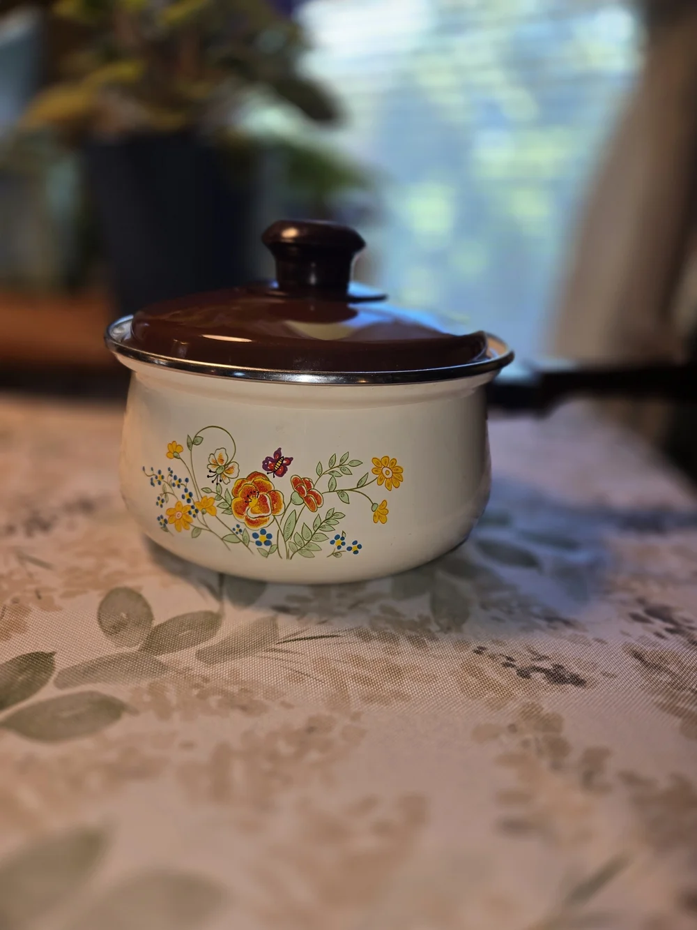 70s Vintage Medium Enamel Saucepan, Brown Lid, Floral Butterly Design